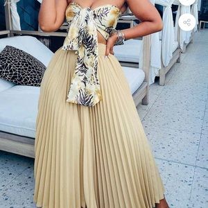 Two-piece bohemian set!